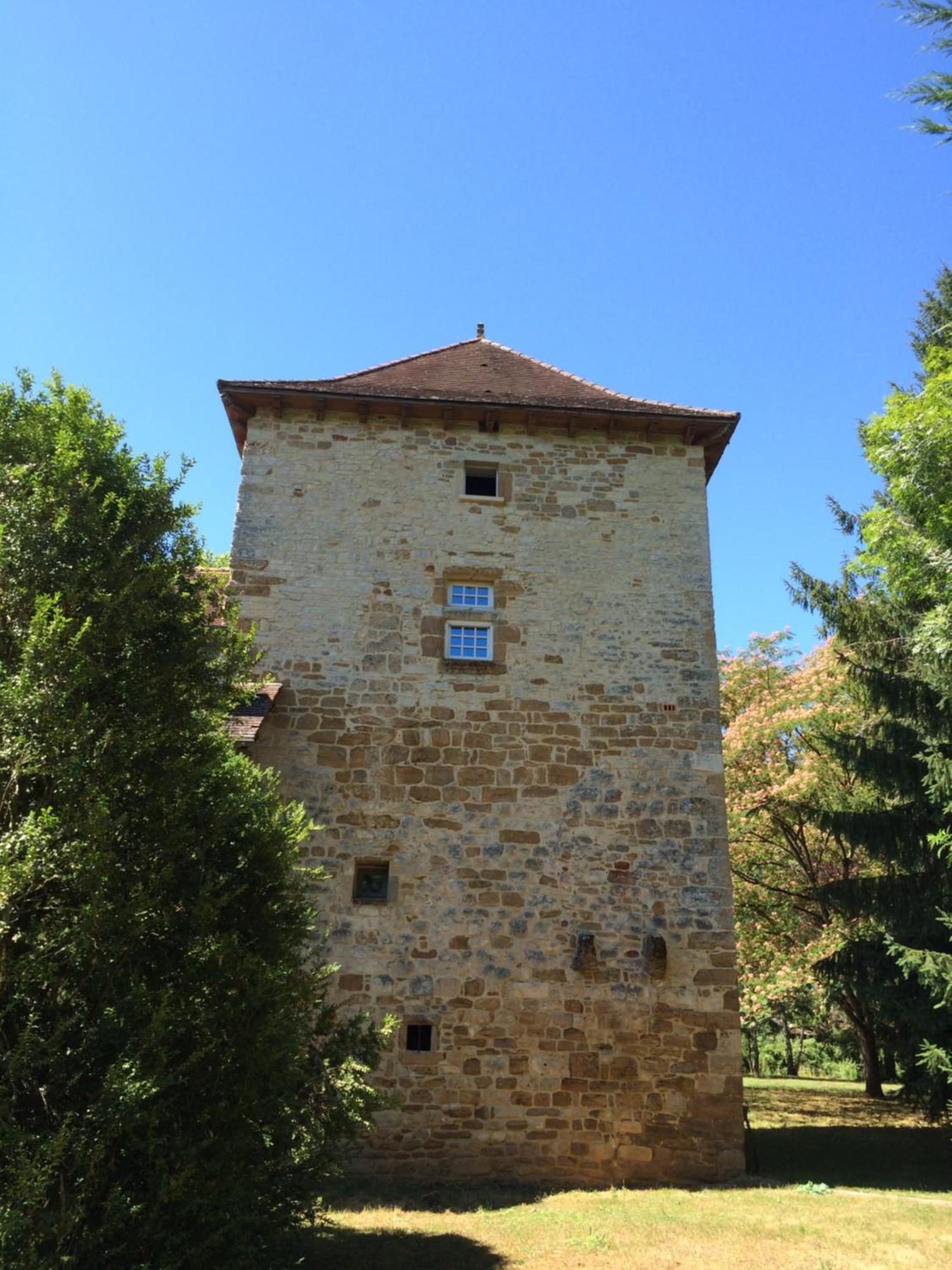 Le Moulin Du Boisset Bed and Breakfast Saint-Denis-lès-Martel Buitenkant foto